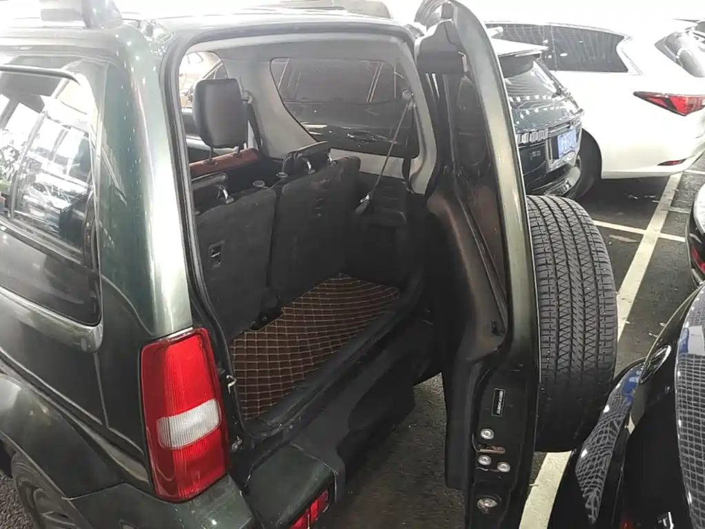 Suzuki Jimny — миниатюра 19