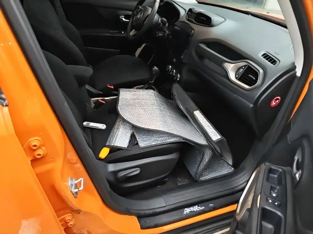 Jeep Renegade — миниатюра 25