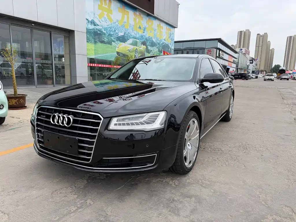 Audi A8 2014