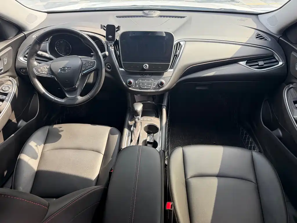 Chevrolet Malibu XL — миниатюра 8
