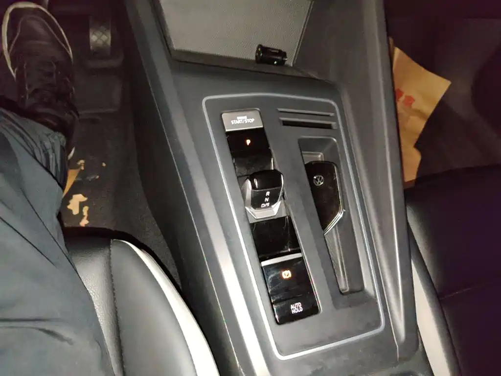 Volkswagen Golf — миниатюра 14