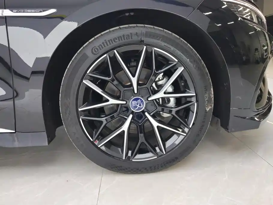BYD Han — миниатюра 6