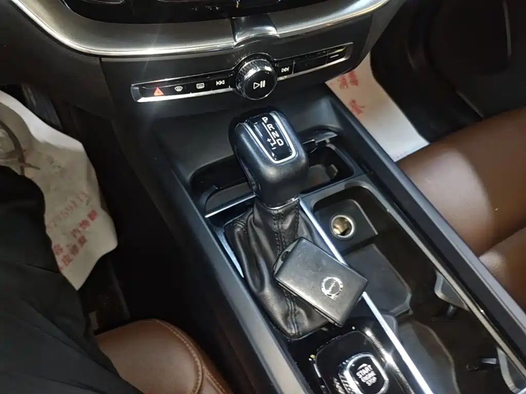 Volvo XC60 — миниатюра 14