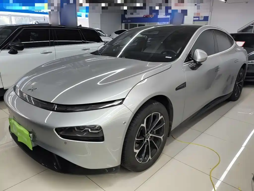 XPeng P7