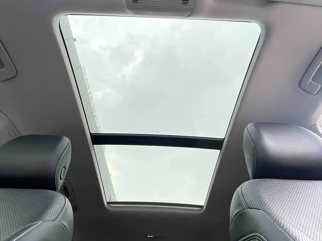 Volkswagen Talagon — миниатюра 7