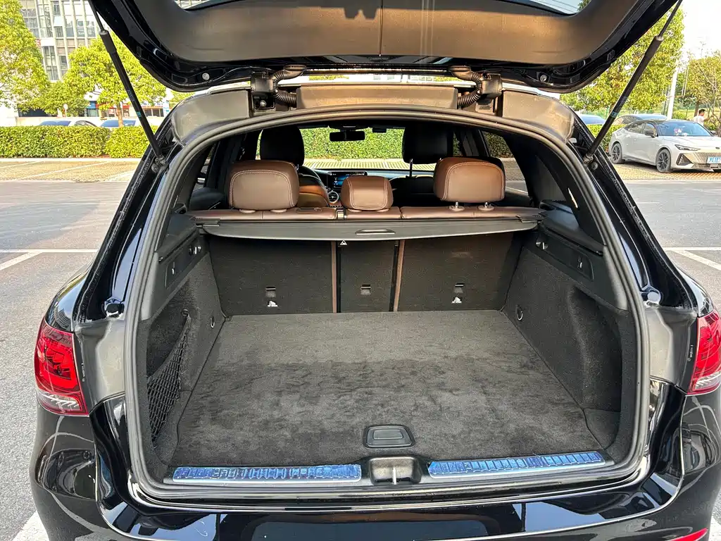 Mercedes-Benz GLC — миниатюра 25