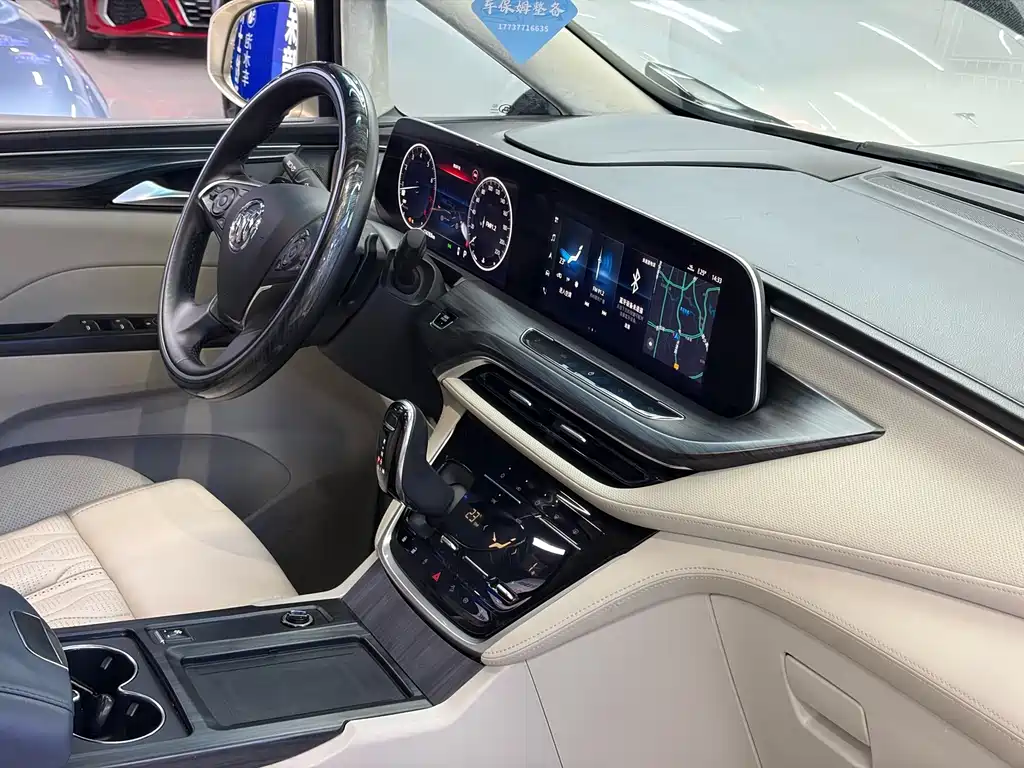 Buick GL8 — миниатюра 10