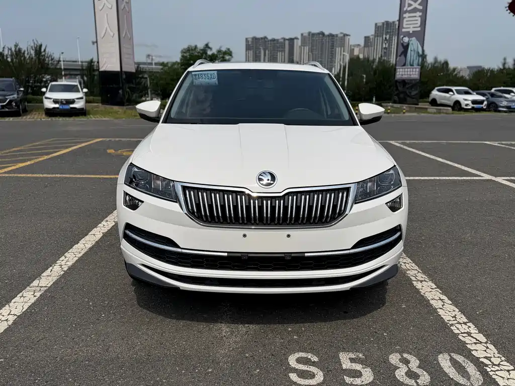 Skoda Karoq 2022 TSI280 Premium