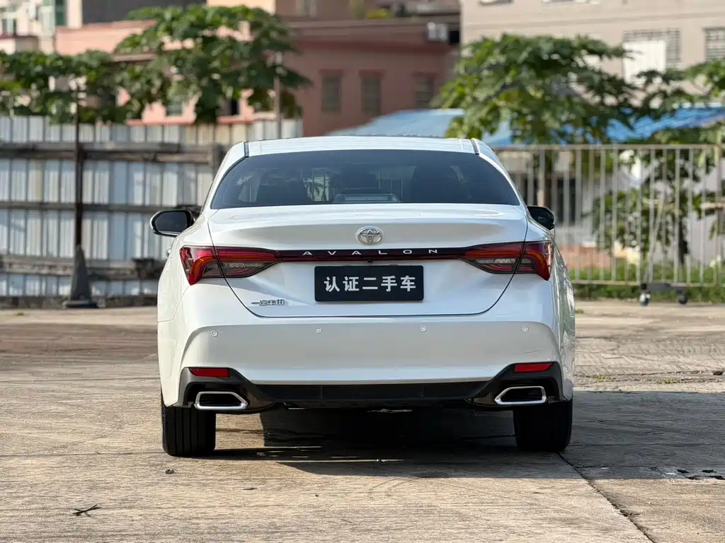 Toyota Avalon — миниатюра 19