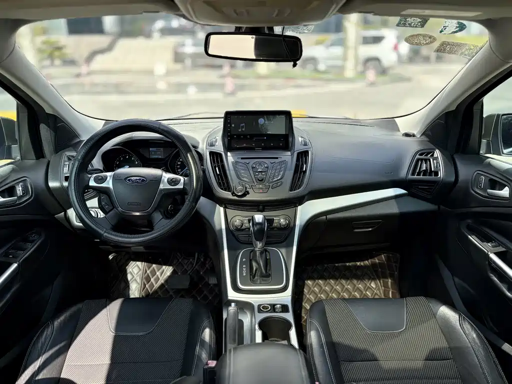 Ford Kuga — миниатюра 6