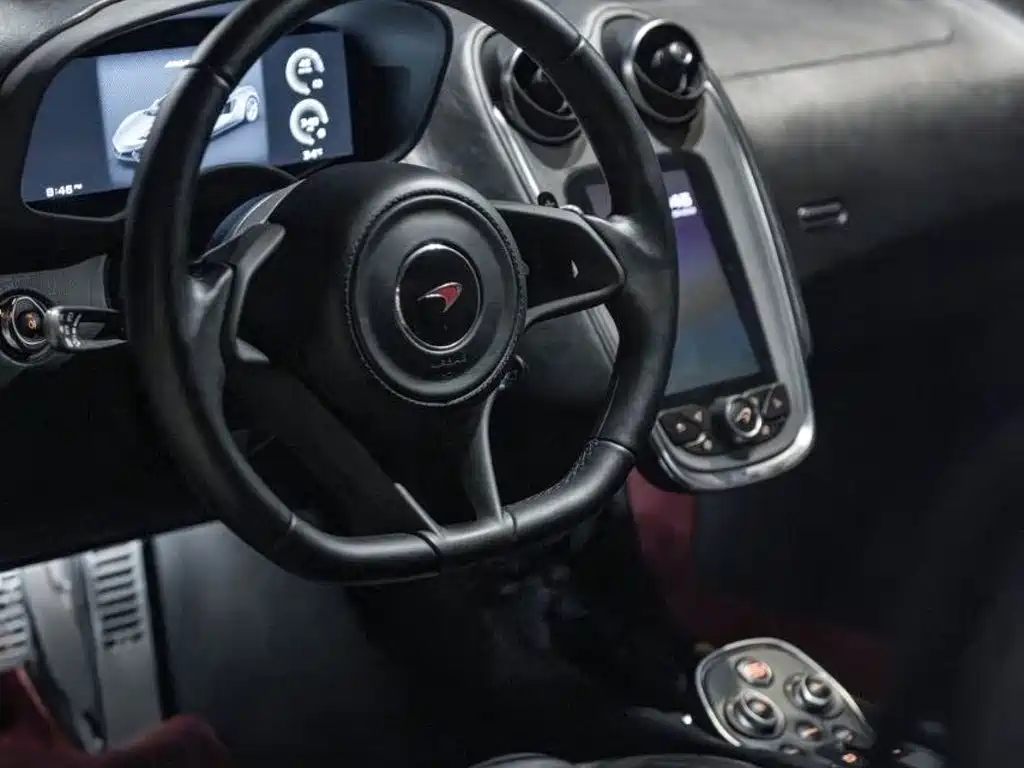 McLaren 570 — миниатюра 10