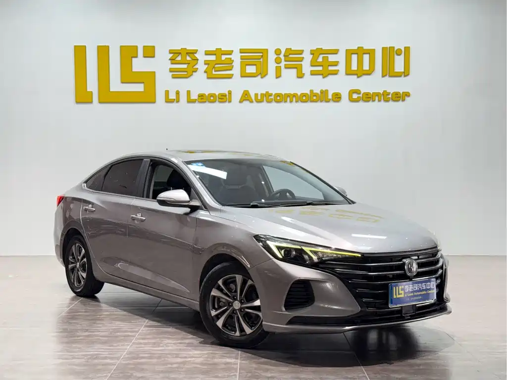 Changan Eado — миниатюра 3