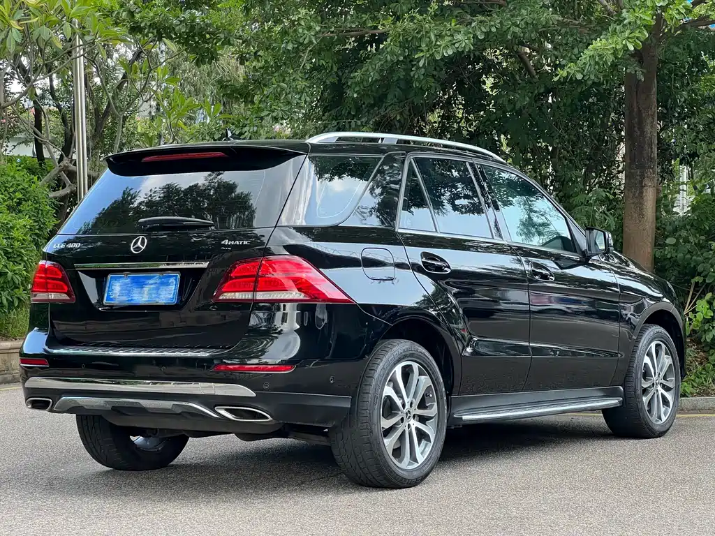 Mercedes-Benz GLE (Import) — миниатюра 4