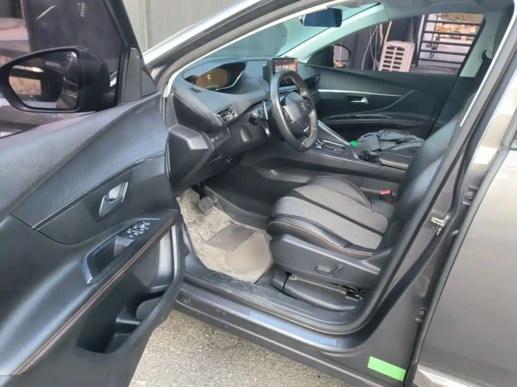 Peugeot 4008 — миниатюра 16