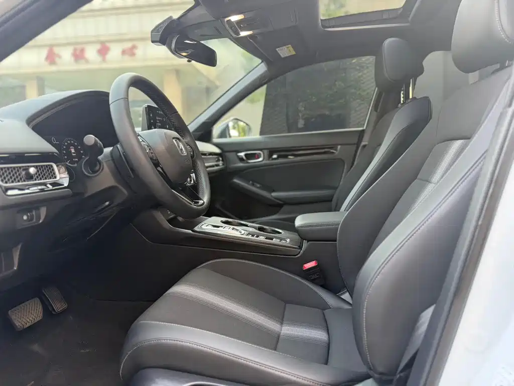 Honda Civic — миниатюра 5