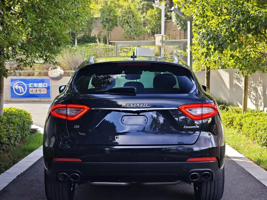Maserati Levante — миниатюра 20