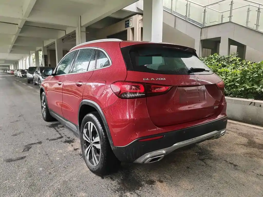 Mercedes-Benz GLA — миниатюра 6
