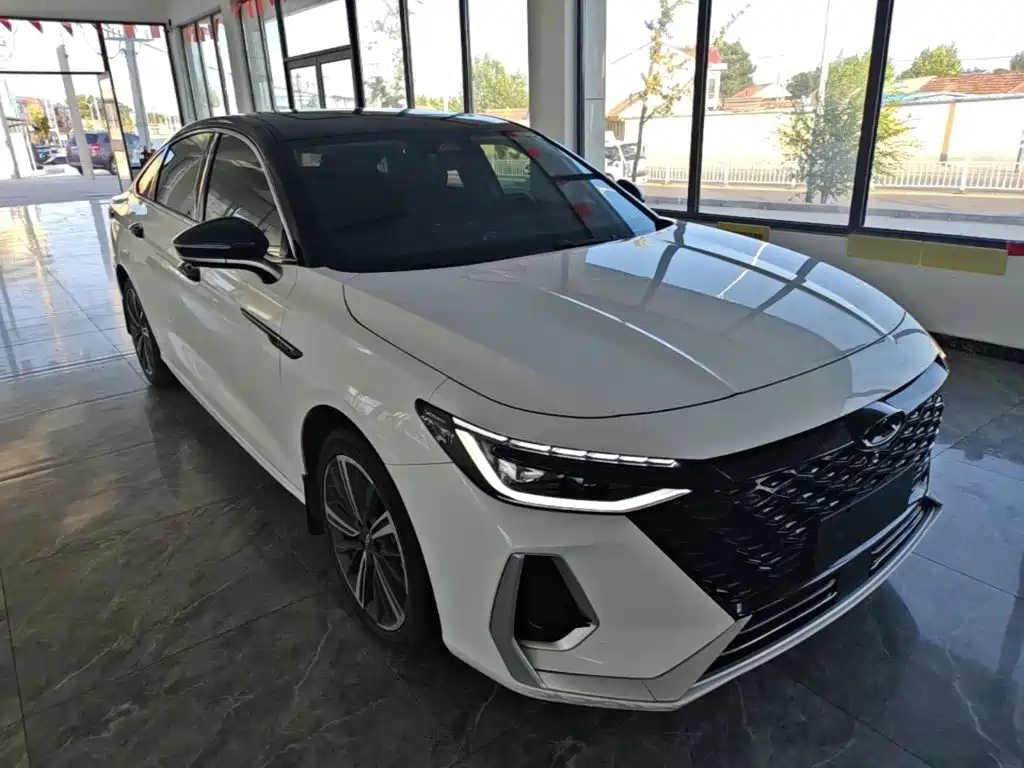 Chery Arrizo 8 — миниатюра 4