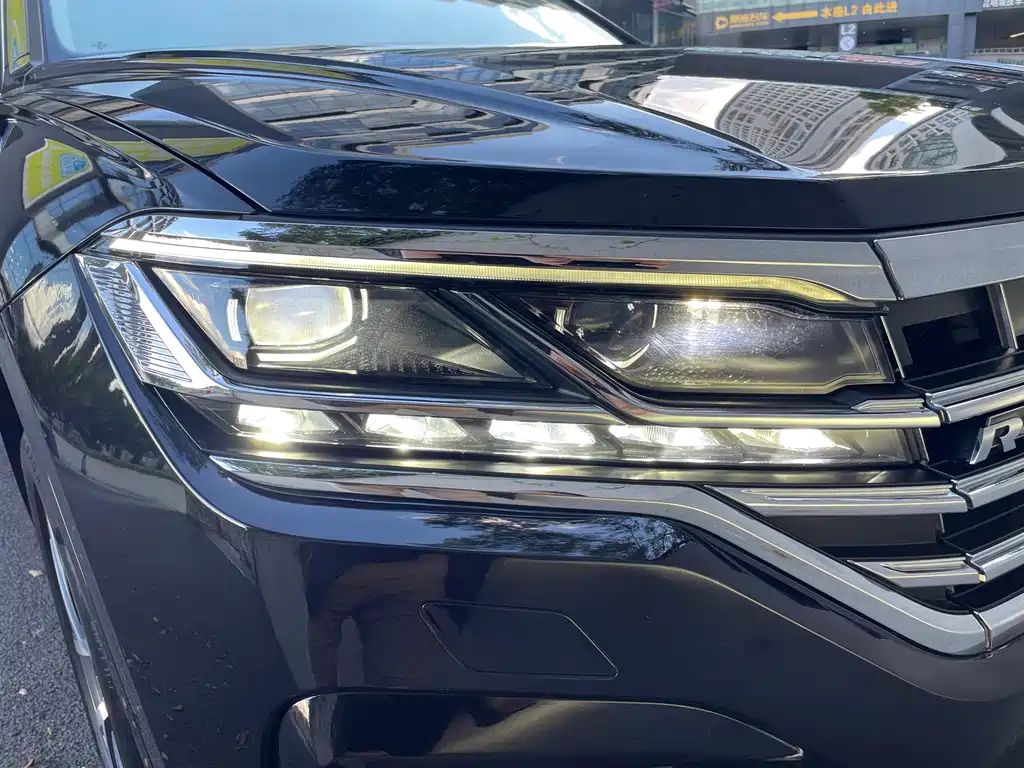 Volkswagen Touareg — миниатюра 27