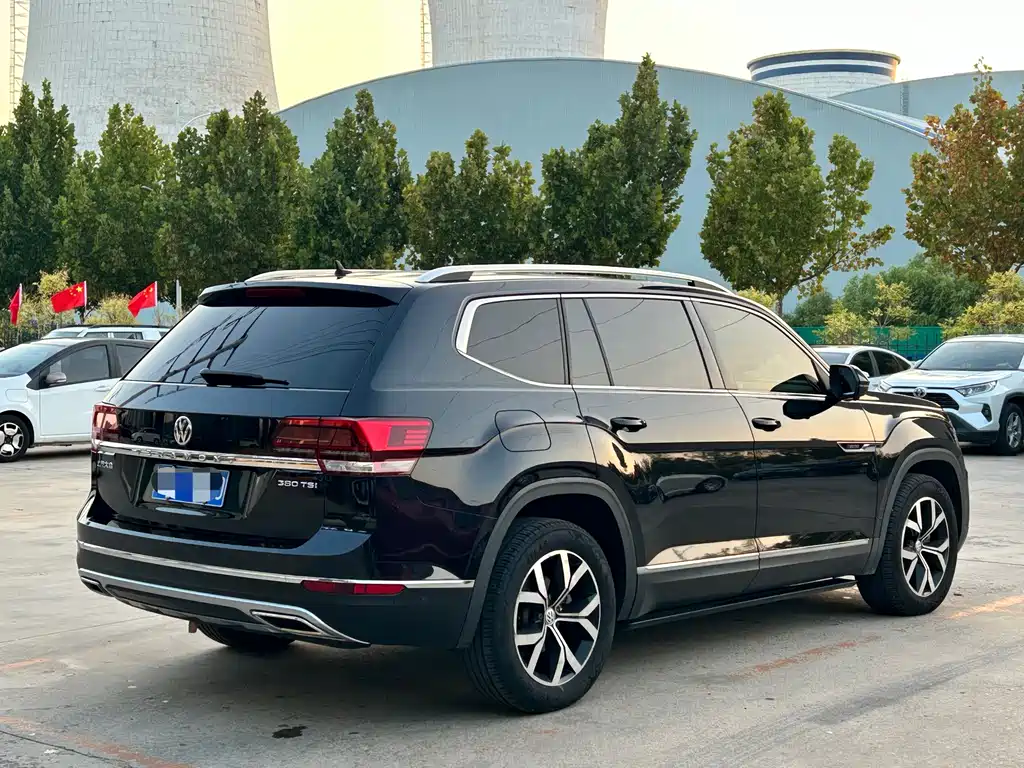 Volkswagen Teramont — миниатюра 13