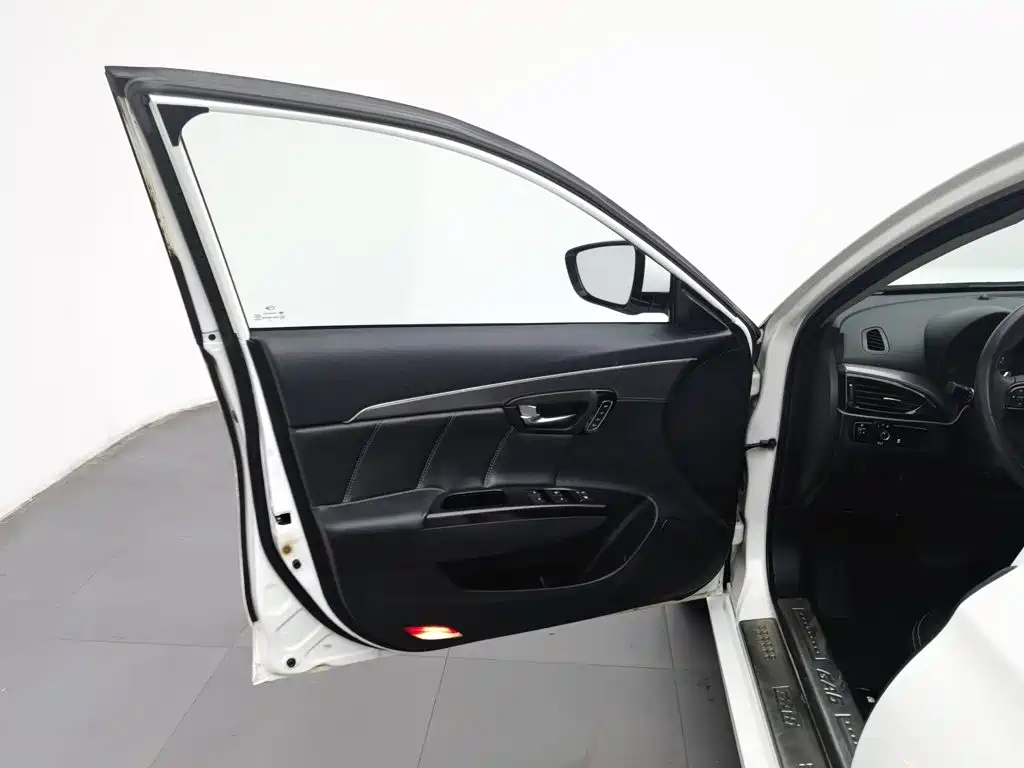 GAC Motor Trumpchi GA6 — миниатюра 8