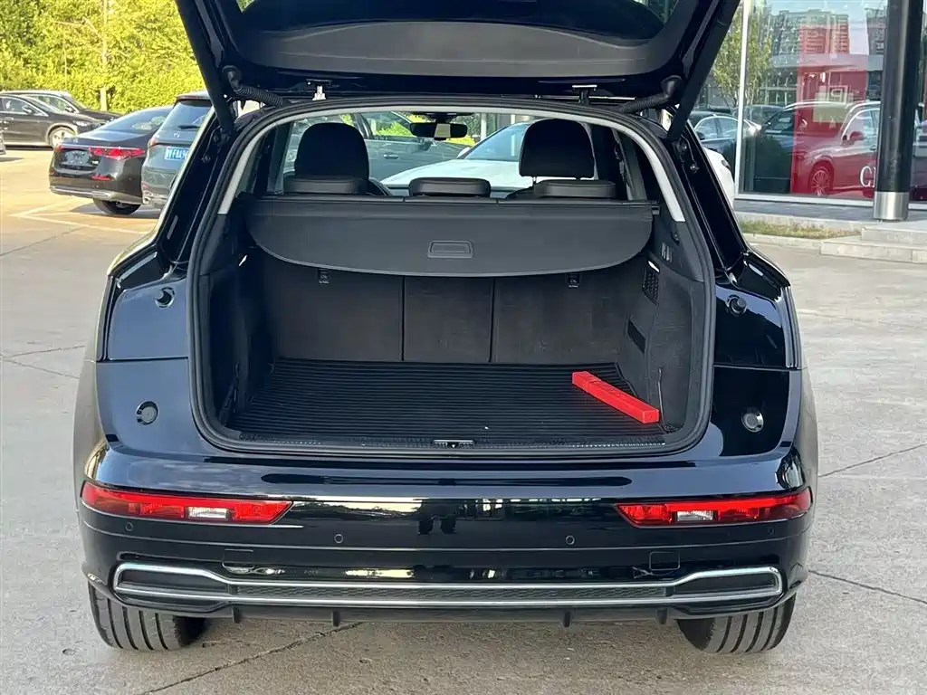 Audi Q5L — миниатюра 6