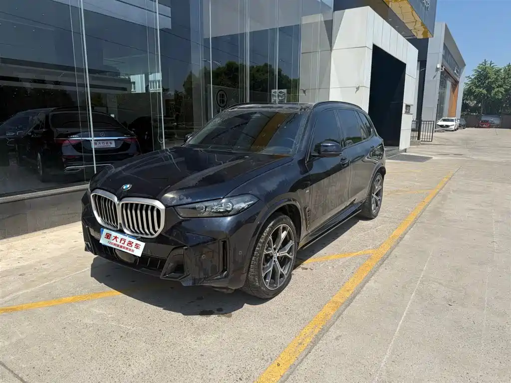 BMW X5 2024