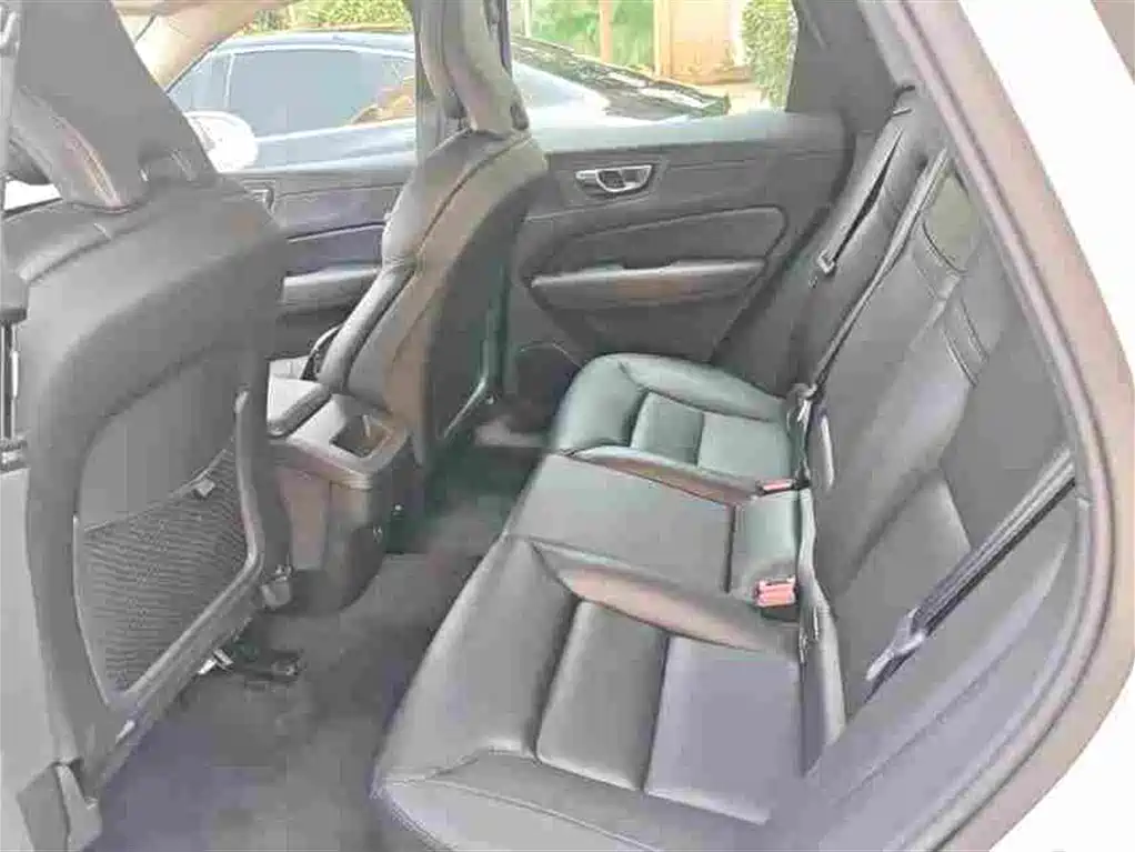 Volvo XC60 — миниатюра 5
