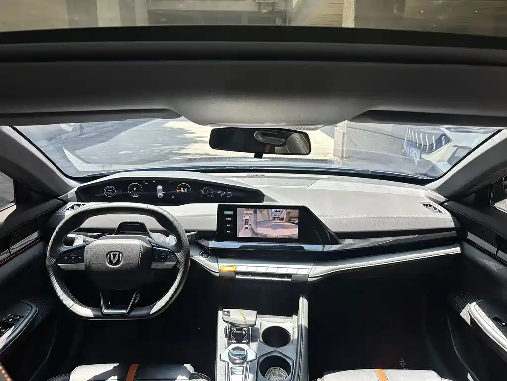Changan UNI-V — миниатюра 7
