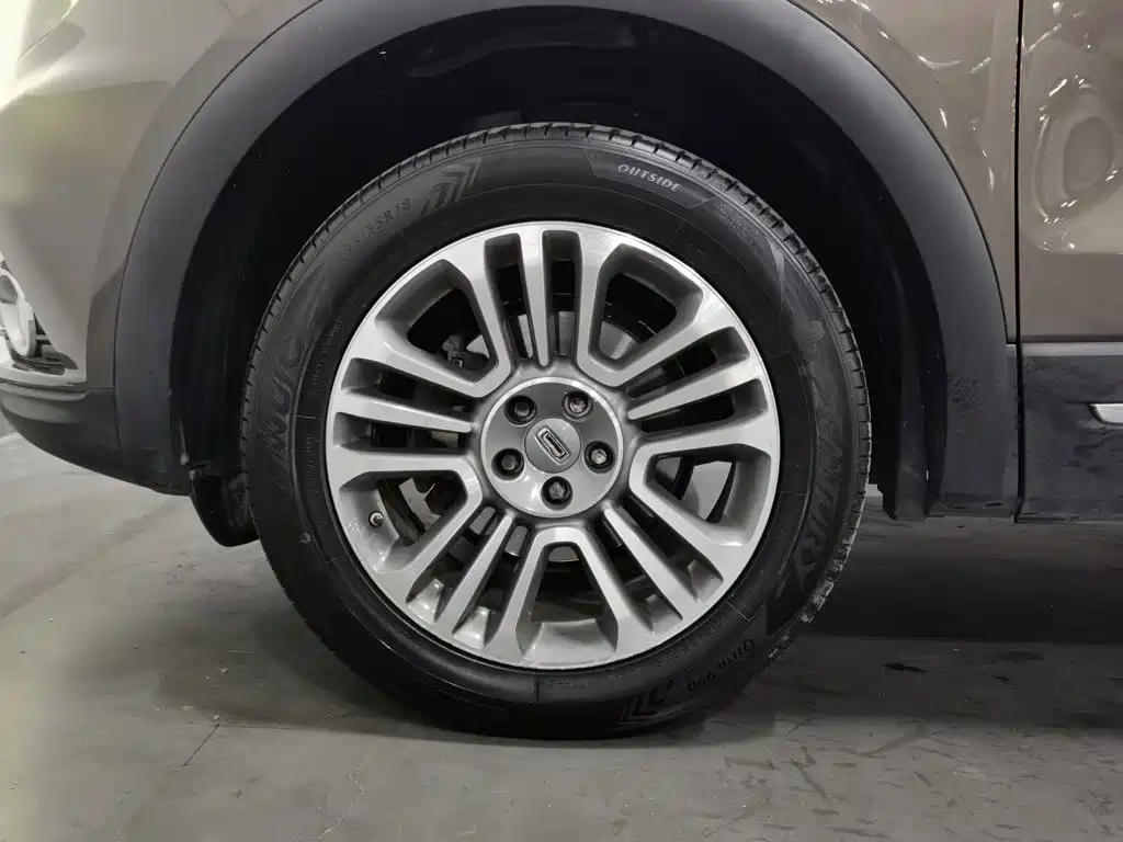 Qoros Qoros 5 — миниатюра 17