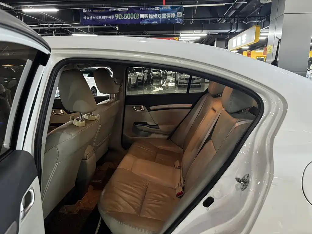 Honda Civic — миниатюра 5