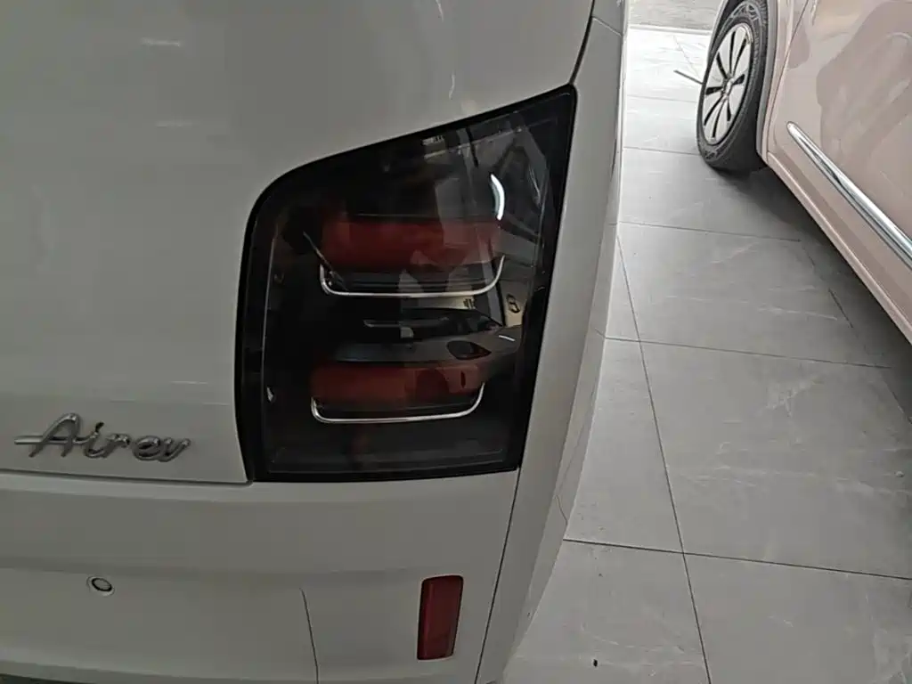 Wuling Air ev — миниатюра 8