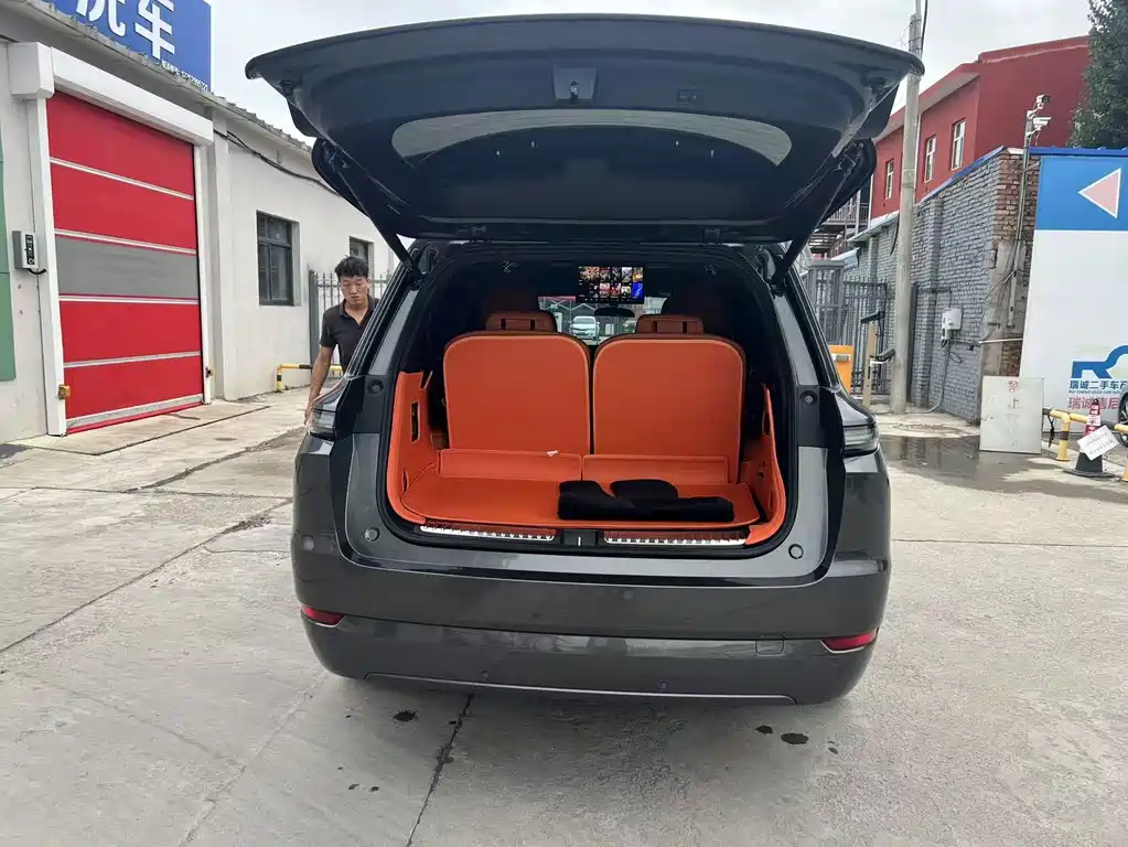Li Auto Li L9 — миниатюра 10