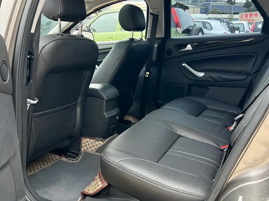 Ford Mondeo Zhisheng — миниатюра 5