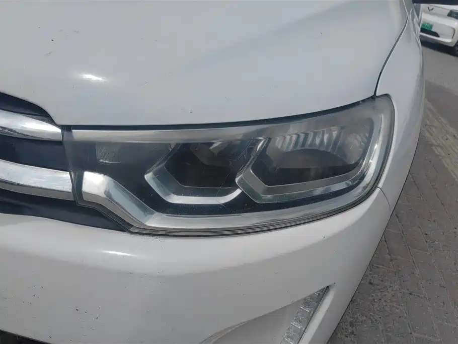 Citroen C3-XR 2015 1.6L AT