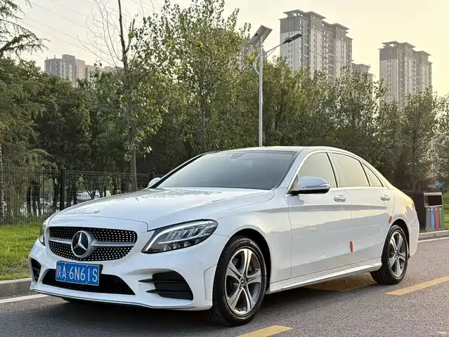 MERCEDES-BENZ  C CLASS 2020
