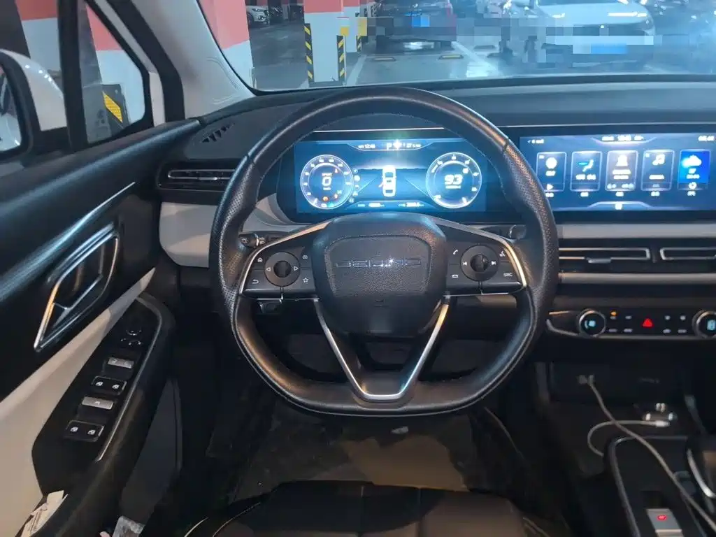 BAIC EU5 Plus — миниатюра 3