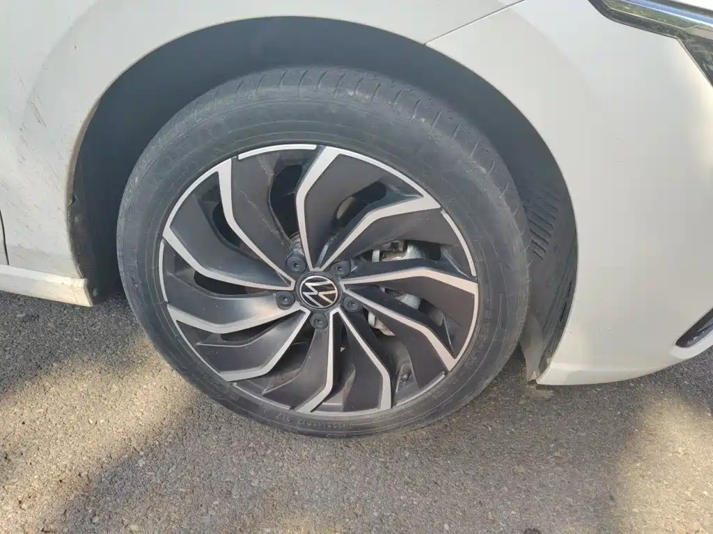 Volkswagen Golf — миниатюра 8