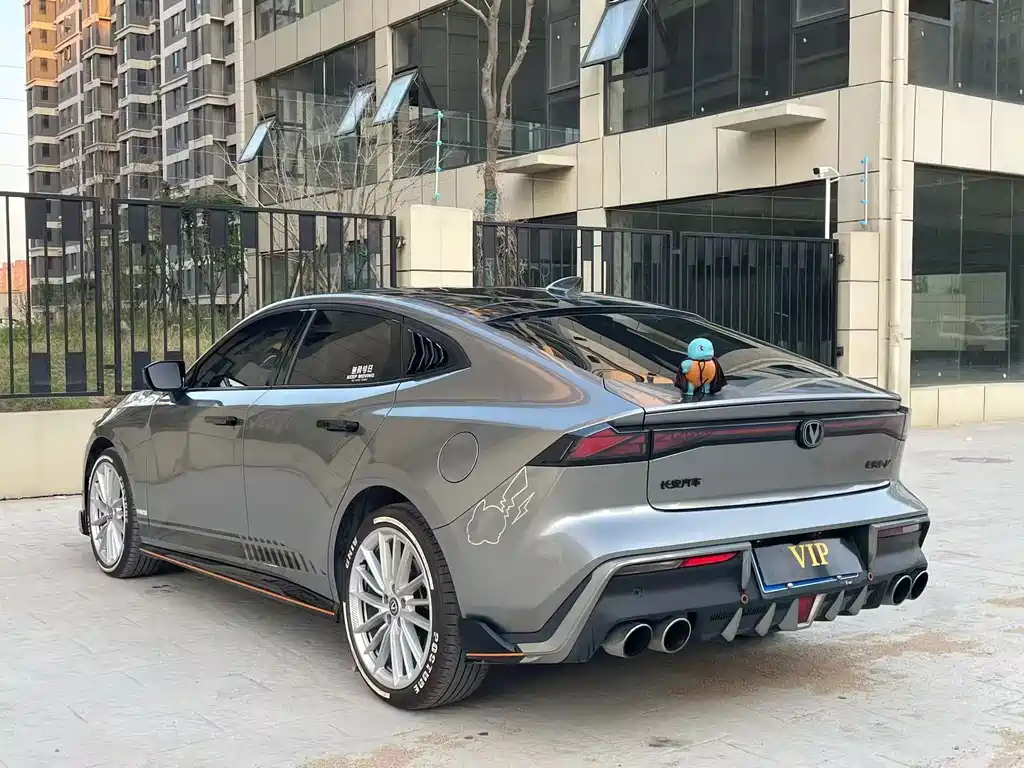 Changan UNI-V 2023 2.0T