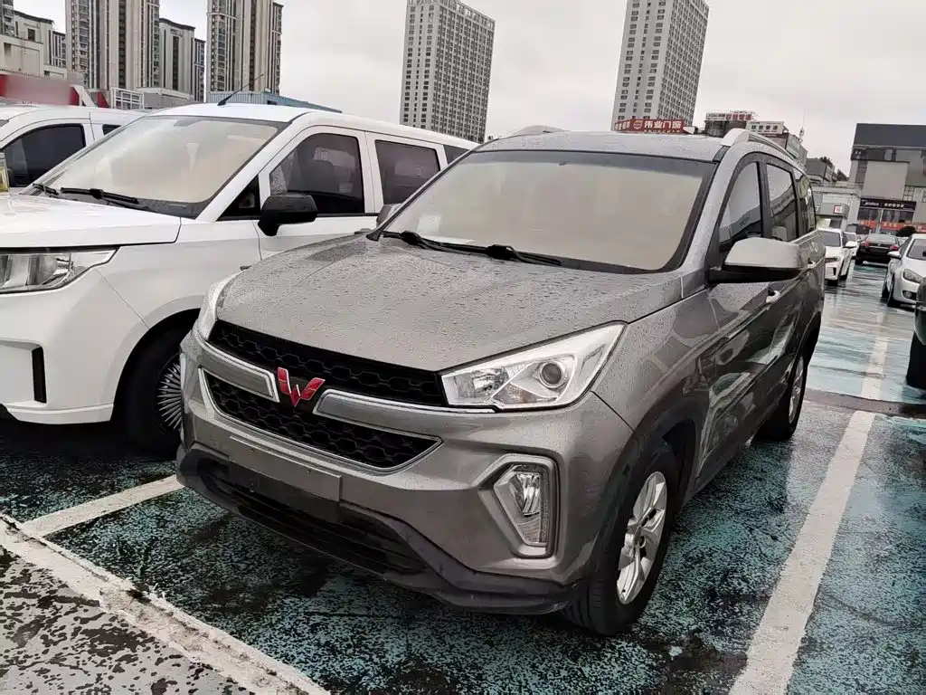 Wuling Hongguang S3