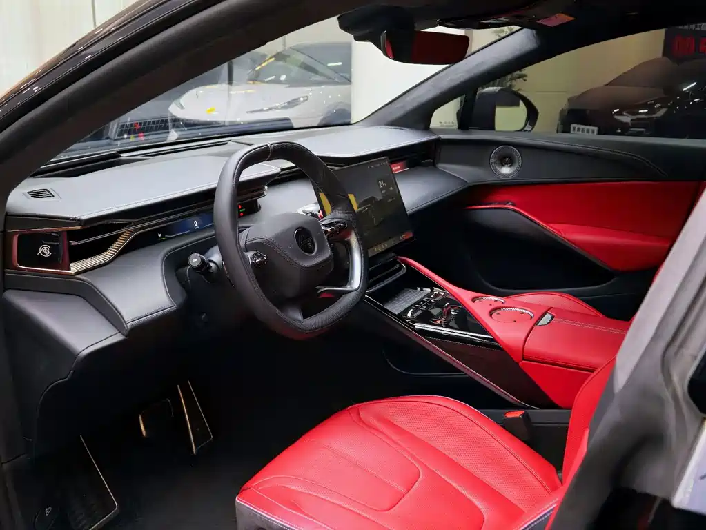 Lotus Eletre 2023 ELETRE S+