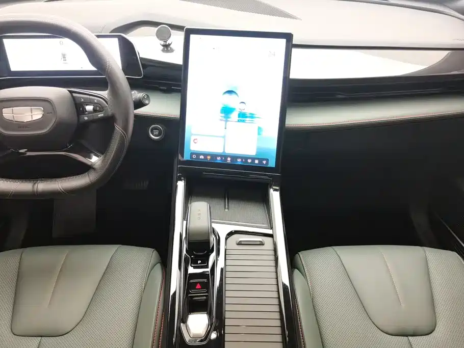 Geely Boyue — миниатюра 16