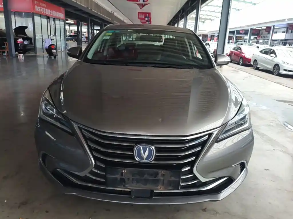 Changan Eado — миниатюра 3