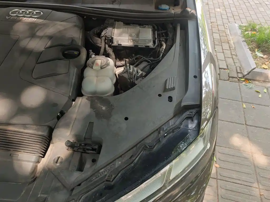 Audi Q7 — миниатюра 21