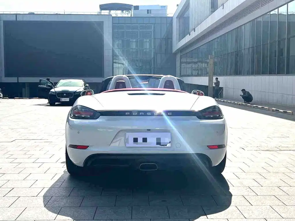 Porsche 718 2018 Boxster 2.0T