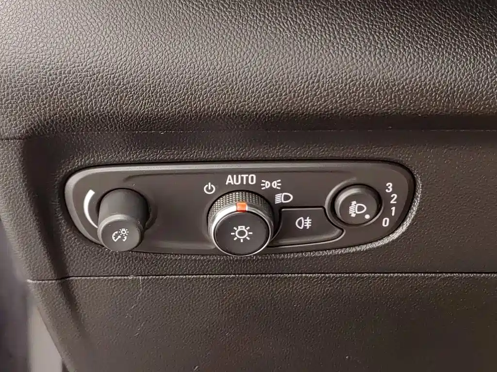 Buick Envision S — миниатюра 21