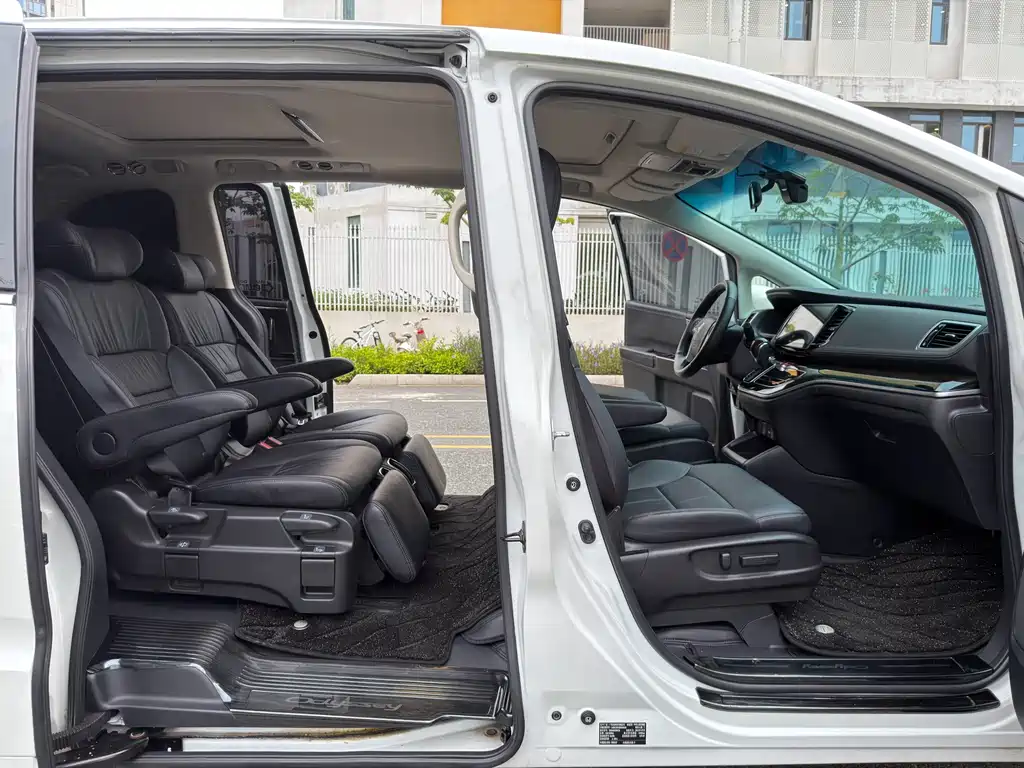 Honda Odyssey — миниатюра 10