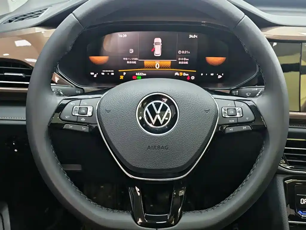 Volkswagen Tharu 2022 280TSI Comfort