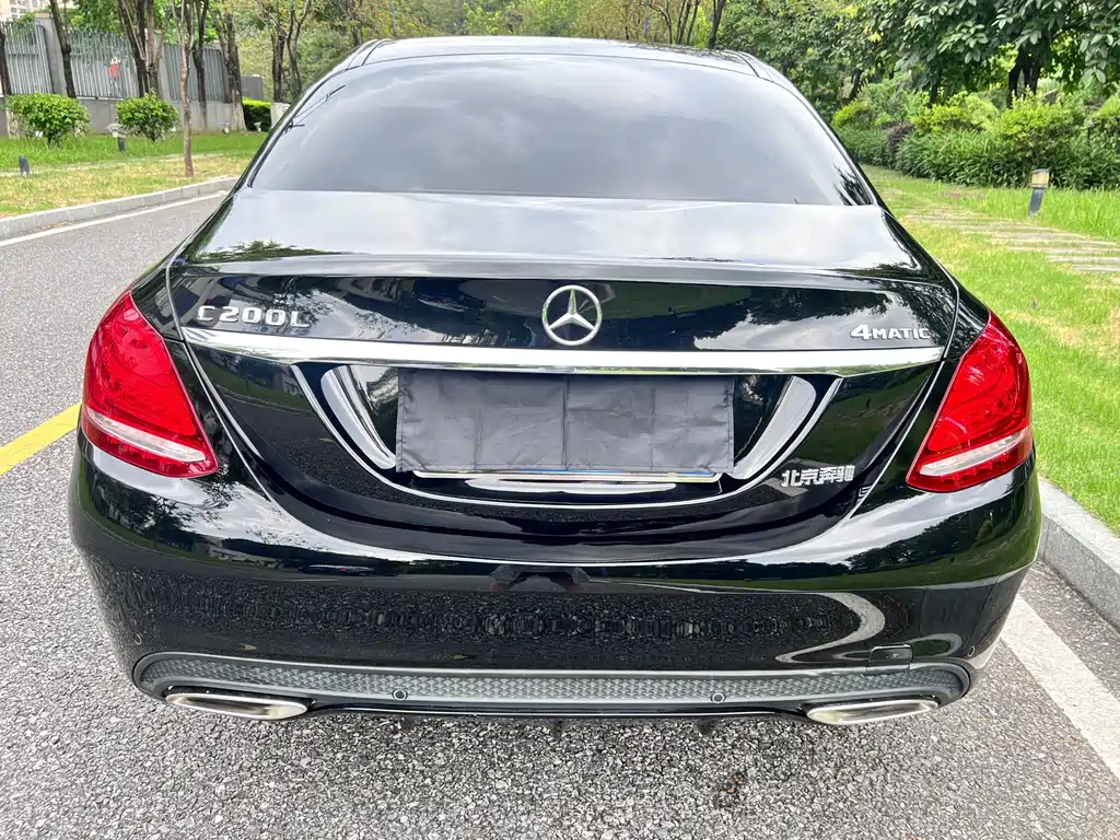 Mercedes-Benz C-Class — миниатюра 5