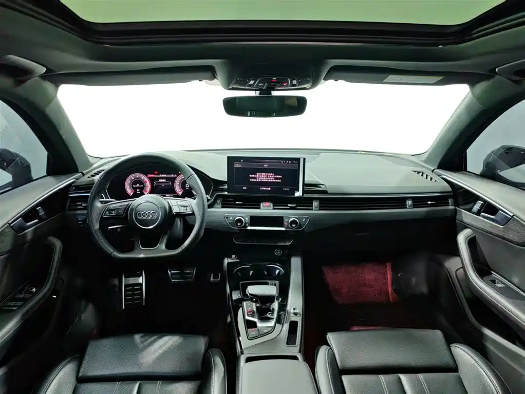 Audi A4L 2024 40 TFSI Luxury